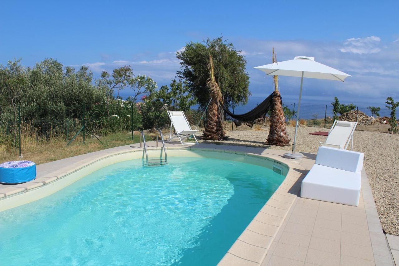 Villa Clicla - Pool, Sea,Hommock Swing And Laziness Imperia Kültér fotó
